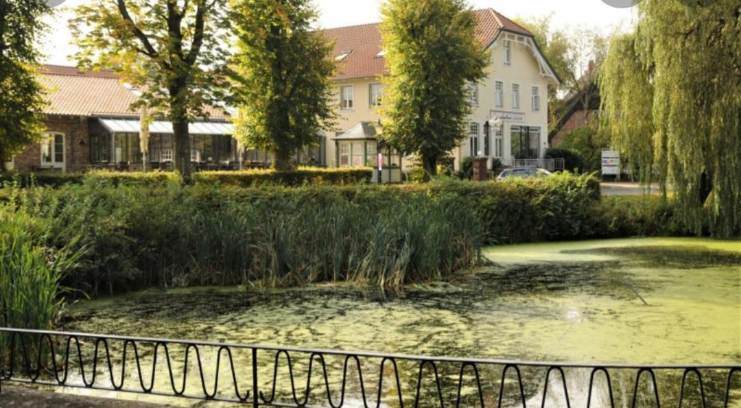 Landhaus Hoisdorf Hotel Exterior photo