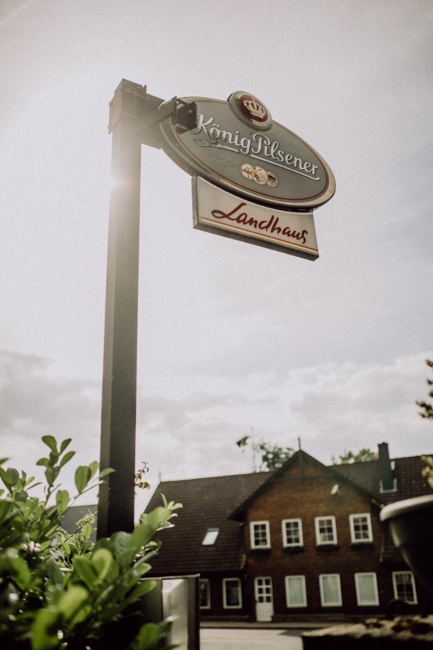 Landhaus Hoisdorf Hotel Exterior photo